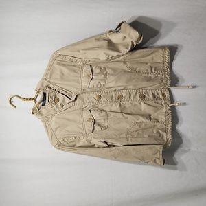 Button-Down 3/4 Sleeve Jacket